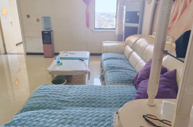 御城公馆小区3室1厅126㎡53万二手房图片
