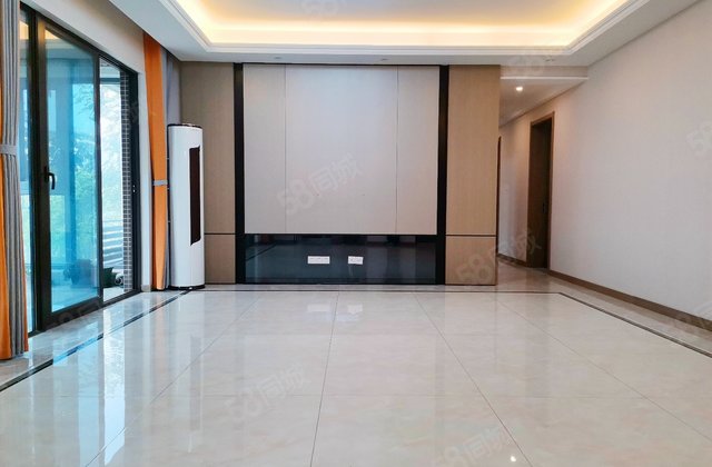 保利天空之城云锦4室2厅140.8㎡235万二手房图片