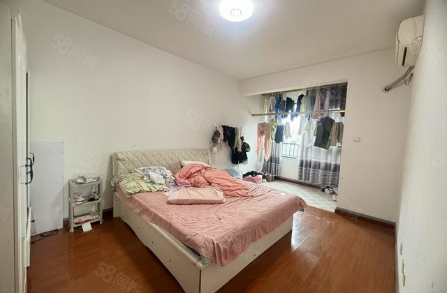 百合一期小高层三室，6.6米大宽厅，120平仅售100零几万