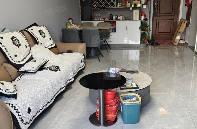 桃李天阅 百合新城 中层 精装带车位储藏室，中央空调 免大税