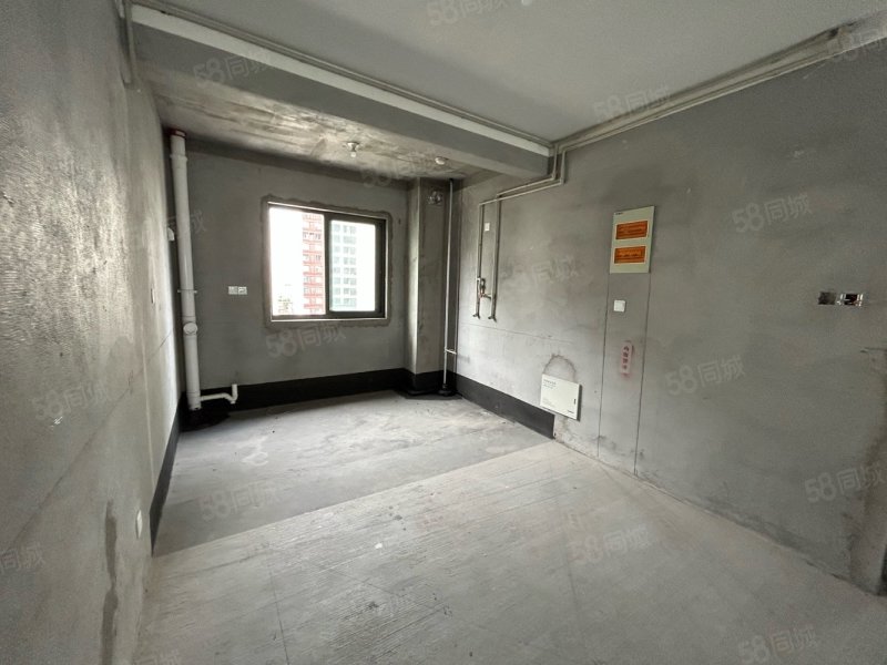 文旅紫薇府3室2厅2卫130㎡南145万