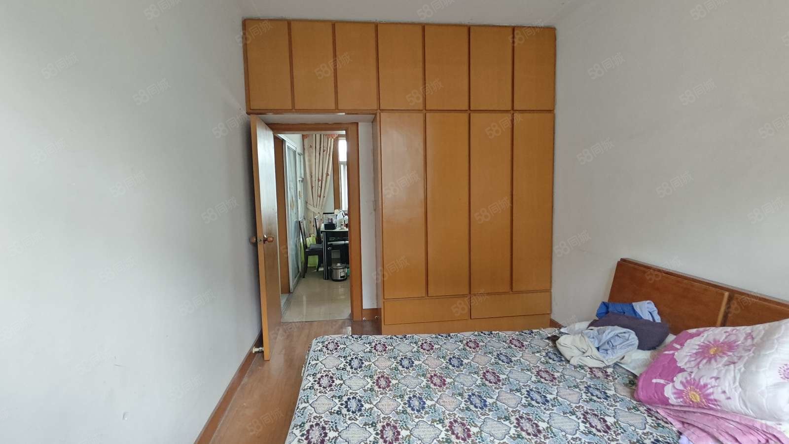 金凤苑3室2厅1卫97㎡南30万