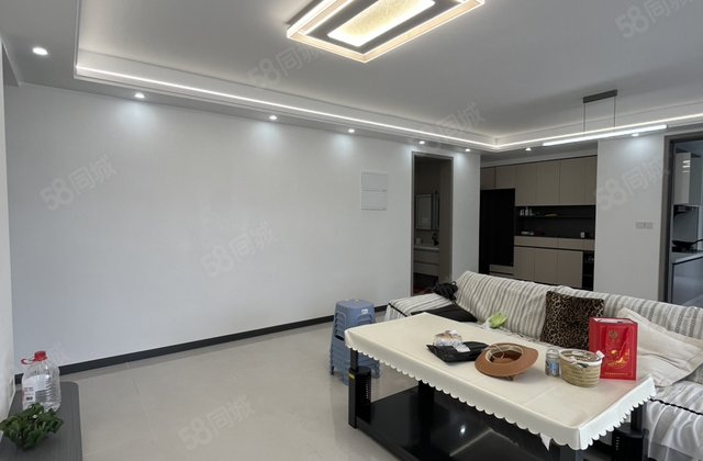 元利山居4室2厅143㎡68.8万二手房图片