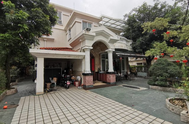 珠江花园别墅 238方加花园130平方 繁华地段别墅尊贵享受