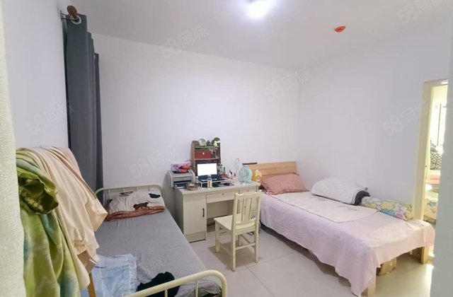 急售文轩本部 次新小区 羡林苑 两室 带储藏室 看房方便