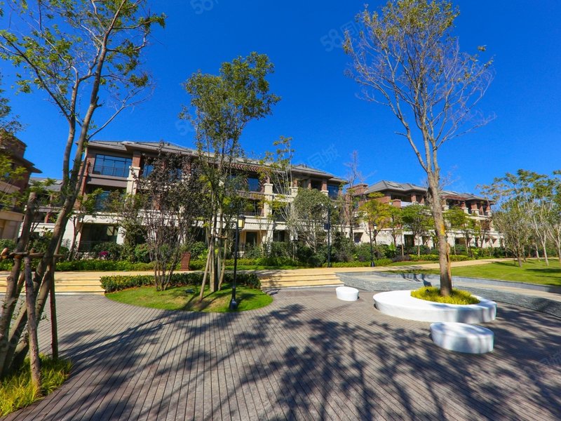 国庆首 选 滇池湿地无缝连接 海东俊园合院别墅 75折特惠