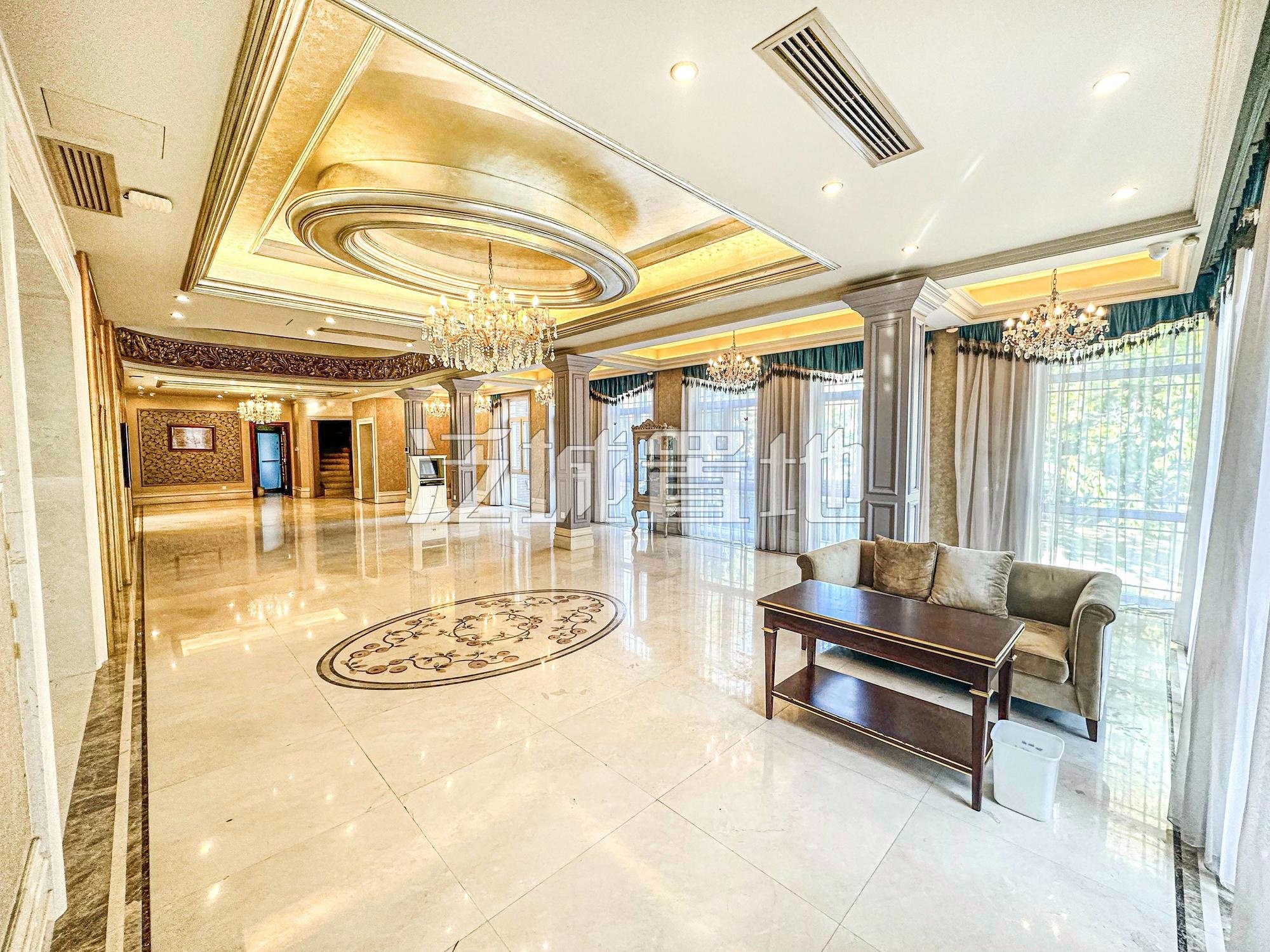 北京玫瑰園9室5廳12衛(wèi)607㎡南北5880萬(wàn)