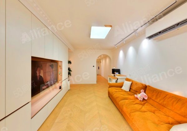 水岸格林2室1厅74.16㎡155万二手房图片