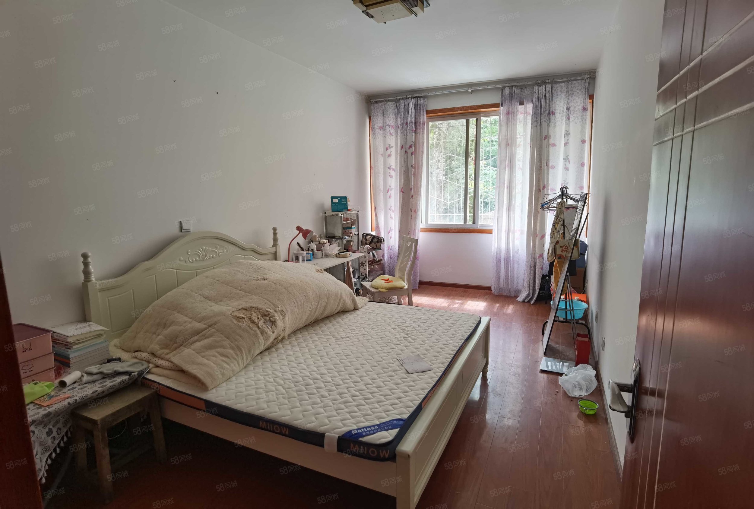 州民政局集资楼3室2厅1卫112㎡南70万