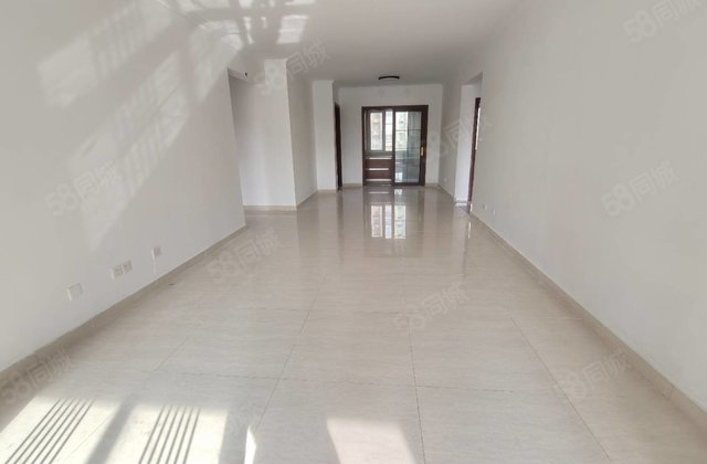 东昌星光和园小高四叶草户型四室带车位地下室免 大税