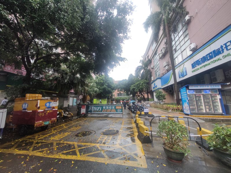 暨南花园电梯高层精装修3房2厅1卫有钥匙