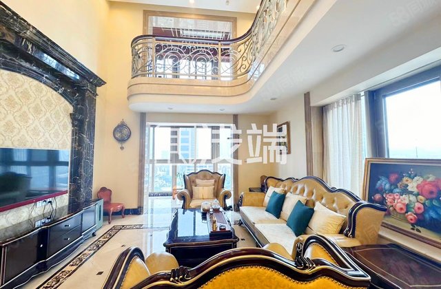 鑫塔水尚4室2厅127.17㎡568万二手房图片