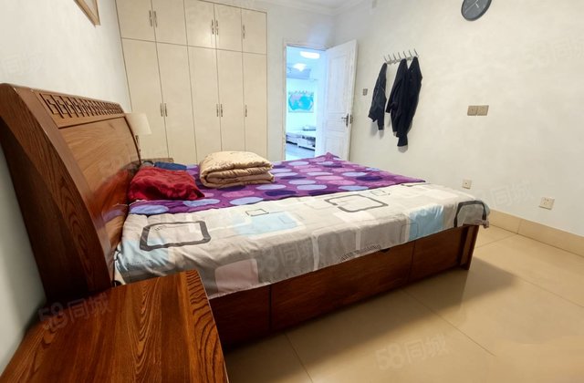 谷庄文锦苑 海润公园 孝心一楼 地暖房 精装婚房 带车库车位