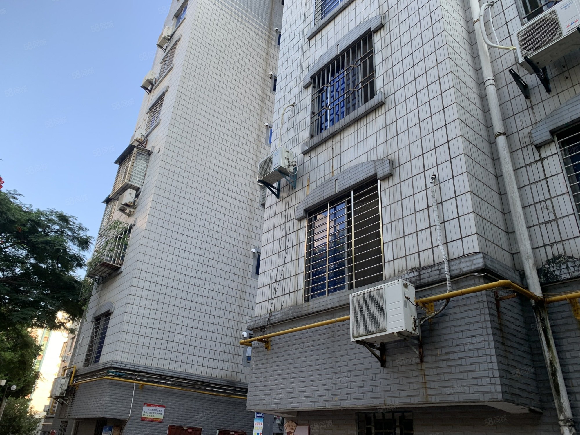 圣湖小区2室1厅1卫76.83㎡东185万