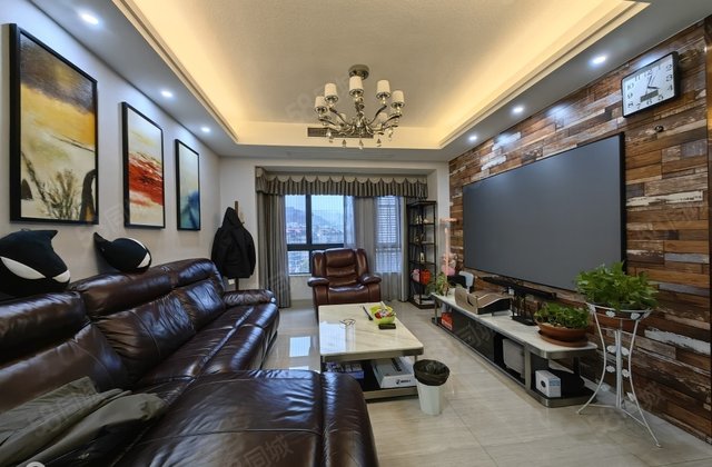 海翼中央领域4室2厅145㎡190万二手房图片