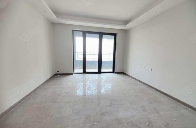 新一中  翰林天悦  次顶层 西边户有车位 可按揭