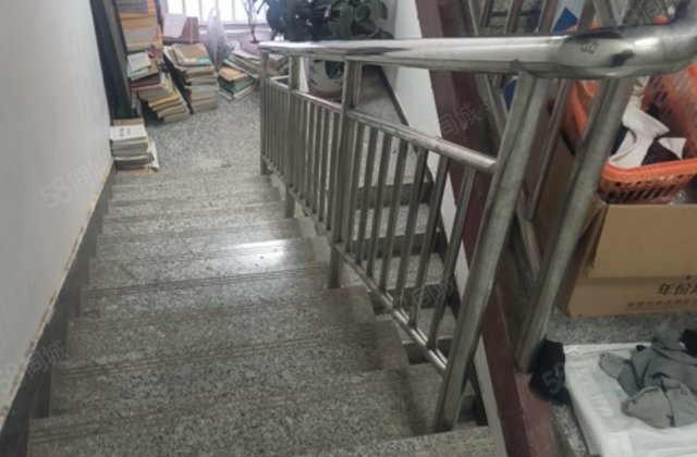 嘉贺苑4室2厅183㎡86万二手房图片