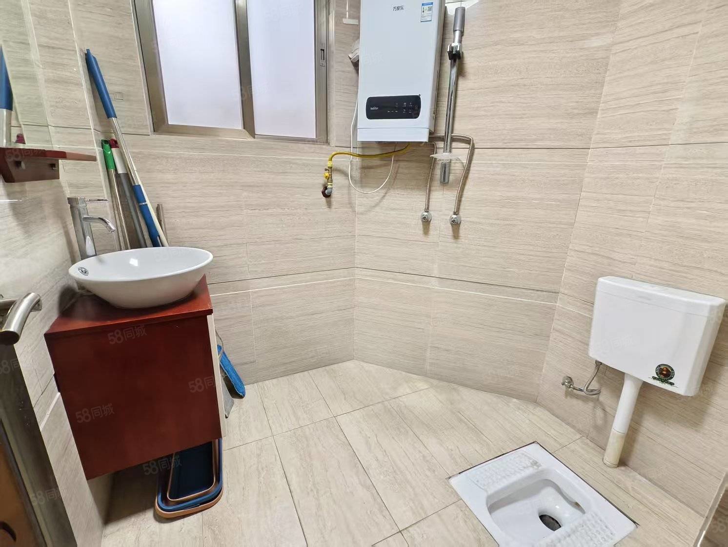 韶关碧桂园4室2厅4卫224㎡南138万