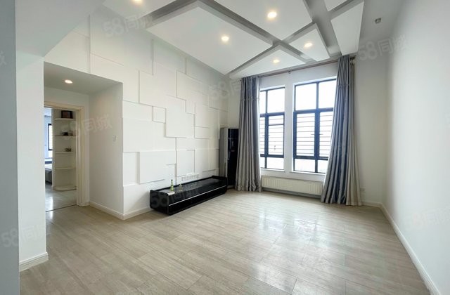 山水誉峰4室2厅125.9㎡139万二手房图片