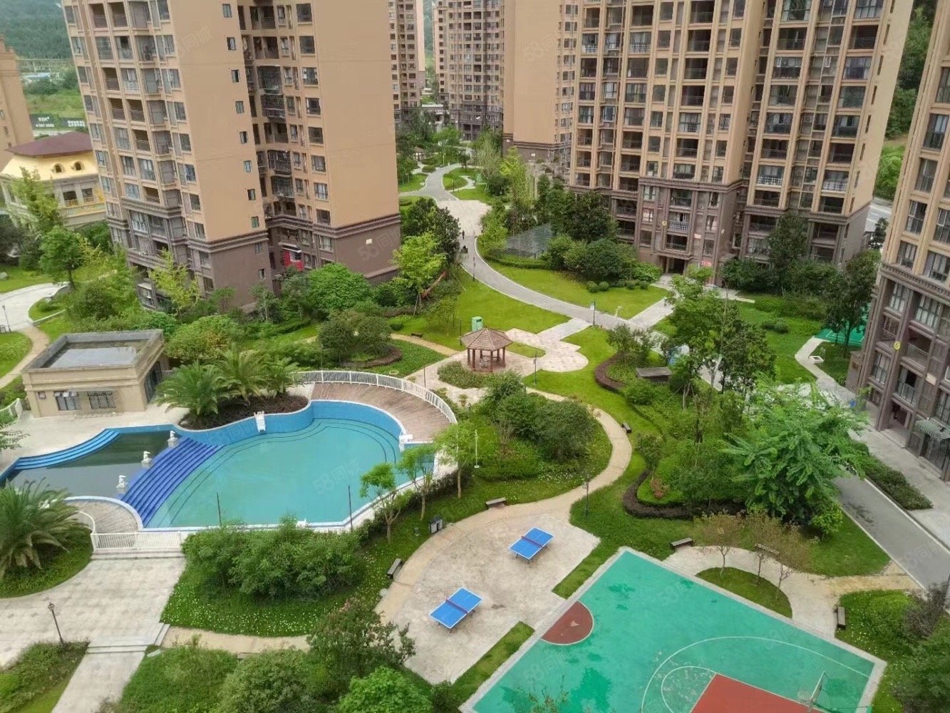 华兴逸景新城3室2厅2卫121.6㎡南北43.5万