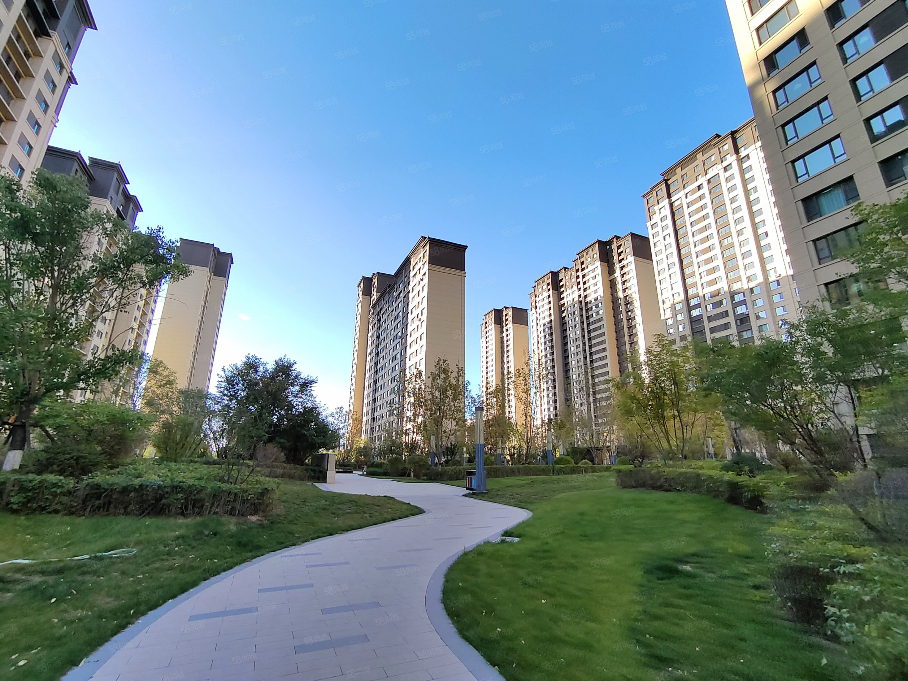 品牌入驻交换空间全包装修中海河山郡新中式现房即住