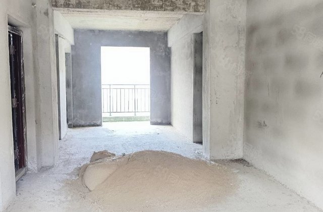 金泰名城3室2厅122㎡25万二手房图片
