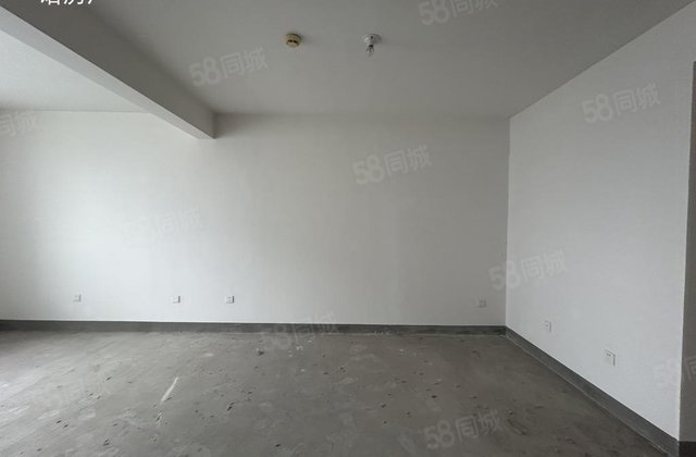 香江附近 水城雅居 白庄 单位家属院 三室一厅 电梯房