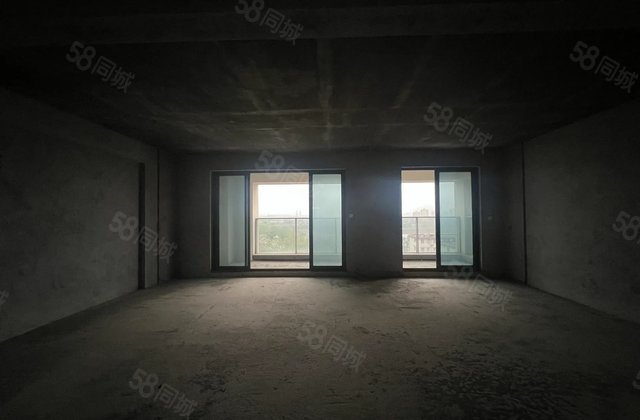 华侨城原岸4室2厅189.52㎡87万二手房图片