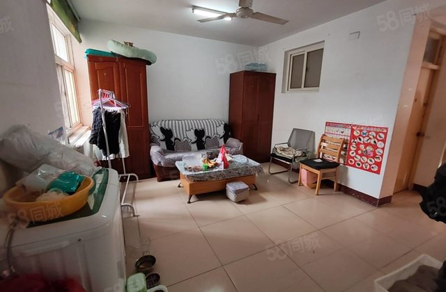 急售老转盘，脑科医院，小心一楼。东昌中学，实验  ！东苑西苑