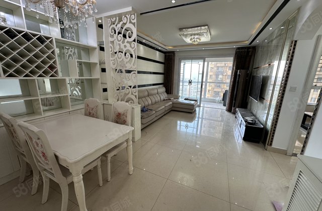 急售开发区当代附近东昌丽都精装四室带车位和储藏室