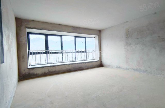 中天未来方舟E7组团5室2厅214.55㎡173万二手房图片