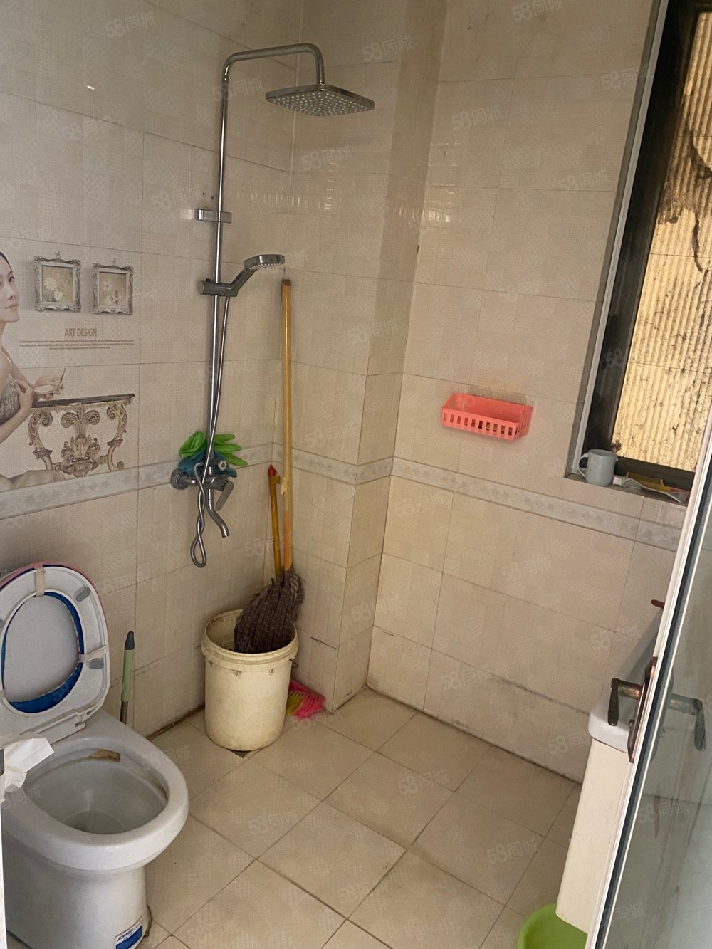 杉杉国际城2室2厅1卫82㎡南北32万