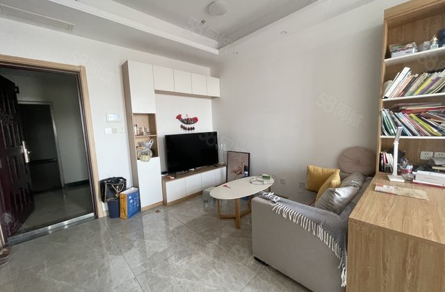 文轩本部 裕昌文轩电梯房2室，看房方便