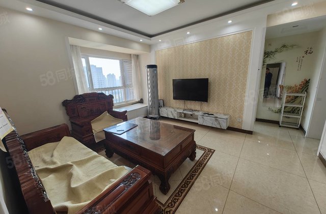 水岸花语 带车位储藏室 精装 标准三居室 免大税 真实在售