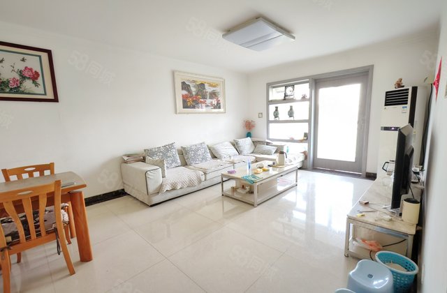 新东方龙湾一梯两户 带车位 三室朝阳好户型