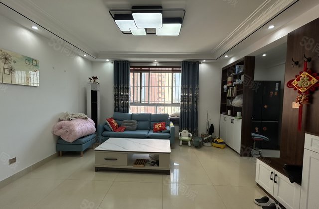 急售 天汇明珠 电梯8楼 正三室 边户 精装