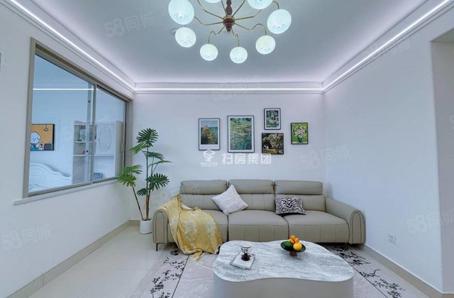 香江 向阳路 鸿顺 站北精装三室61.9 带全屋家具家电