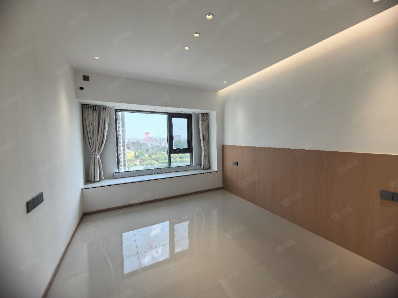 碧桂园凤熹台3室2厅1卫117㎡南北75万