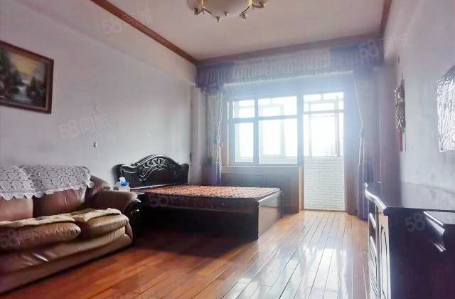 六顺街216号小区3室1厅96.94㎡66万二手房图片