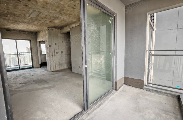 朗基香醍湾4室2厅113㎡78.8万二手房图片