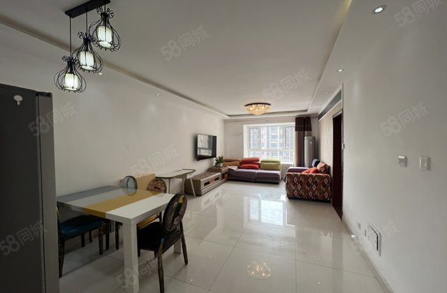 急售 龙湾二期 精装修 南北通透 户型方正 看房方便