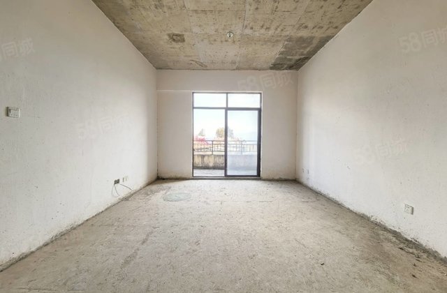 天泰大理十畝(别墅)5室2厅192㎡162.8万二手房图片