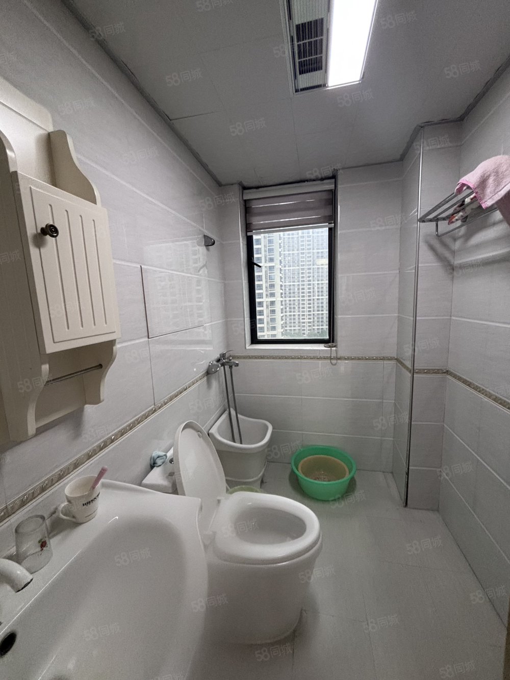 奥林清华3室2厅2卫120㎡南北68.88万