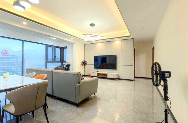 人居长岛荟城北区3室2厅136.29㎡128万二手房图片