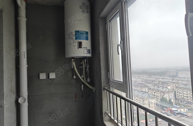 东海上林苑3室2厅112㎡54万二手房图片