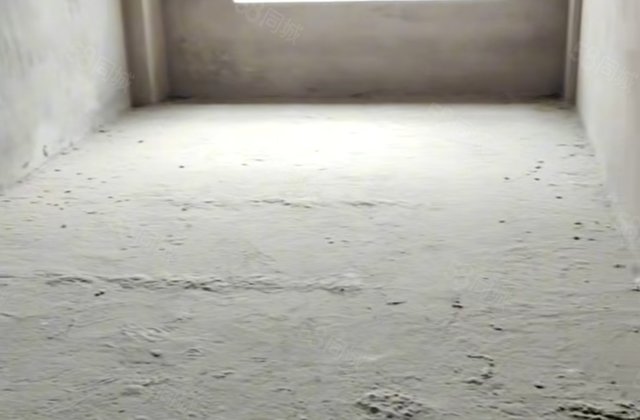 黄新华市民公寓3室2厅130㎡58万二手房图片