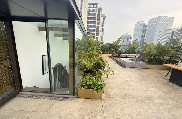 怡心湖岸4室2厅105.68㎡185万二手房图片