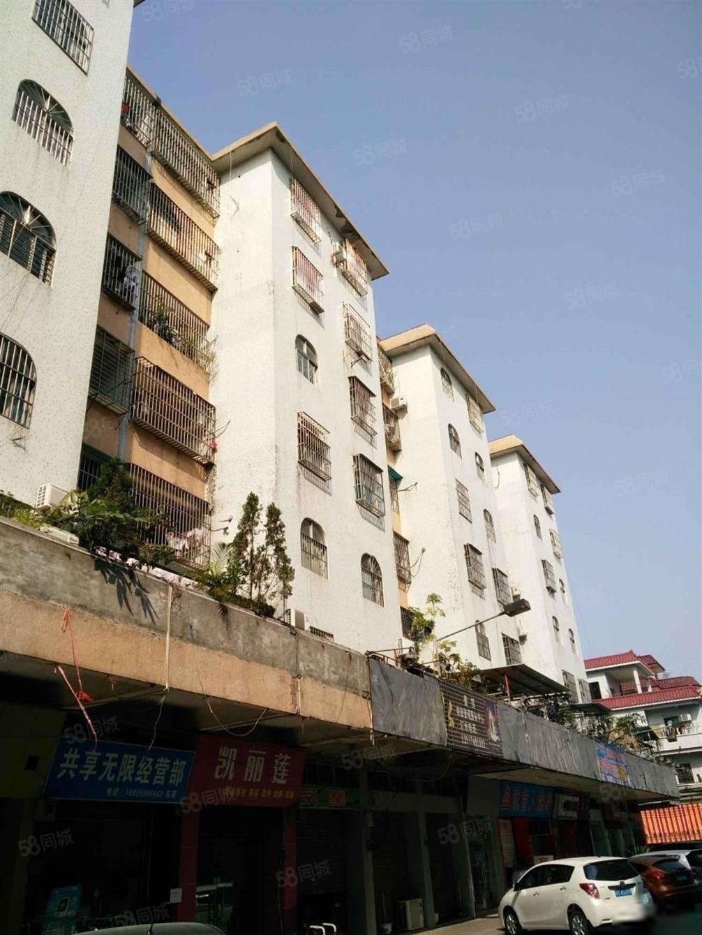 景福花园(道滘)3室2厅2卫95㎡东南77万