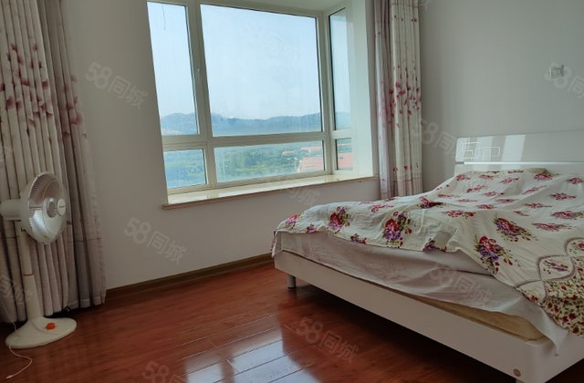 教授花园碧山临海西区(1-3,5-8)2室1厅70㎡35.8万二手房图片