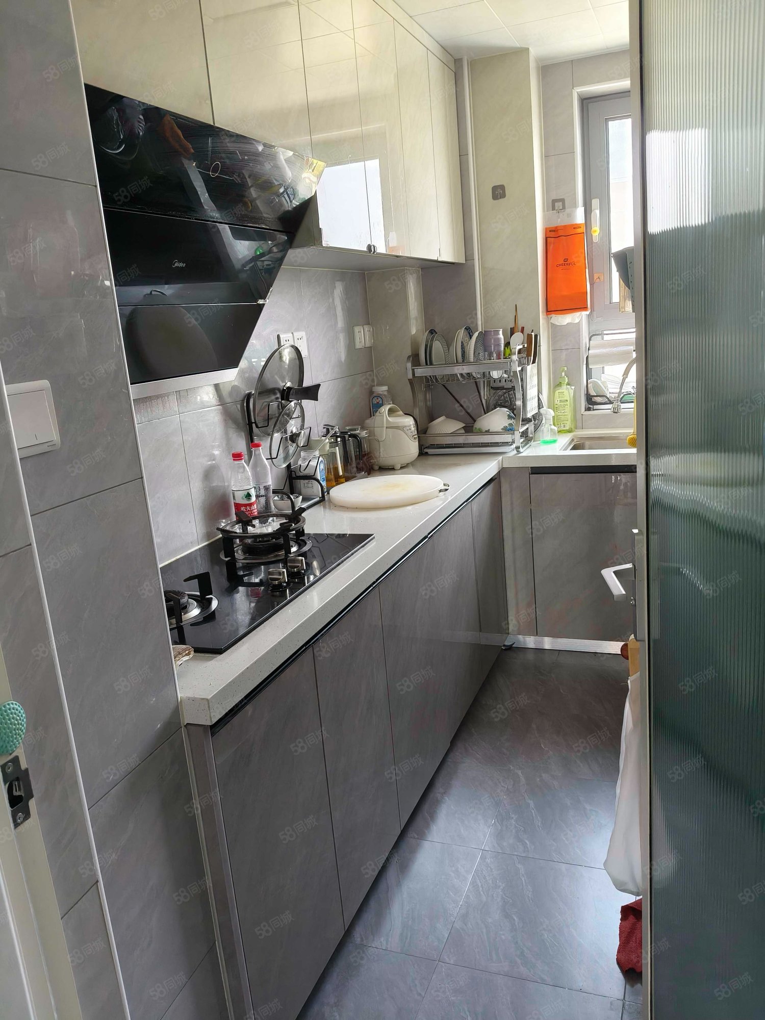 郎府書(shū)苑3室2廳2衛(wèi)116.83㎡南北240萬(wàn)